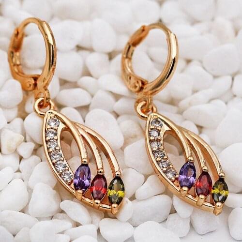 Hot New Fashion Earrings Women Indian Jewelry Boho Luxury Gold Long Earrings Hollow Leaf Colorful Zircon Dangle Earrings OBS3725