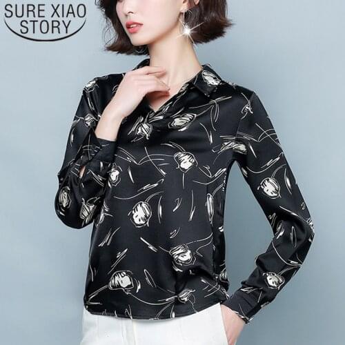 Europe Station 2020 Spring New Long Sleeve Large Loose Womens Silk Temperament Mother Simulation Silk Tops Blusas Mujer 8336 50