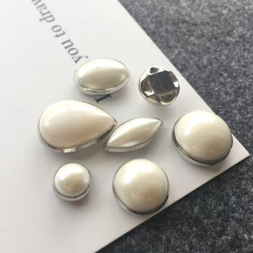 Beige with peal rhinestone patch apliques de roupa crystal rhinestone applique sew on patches for clothing para vestuario