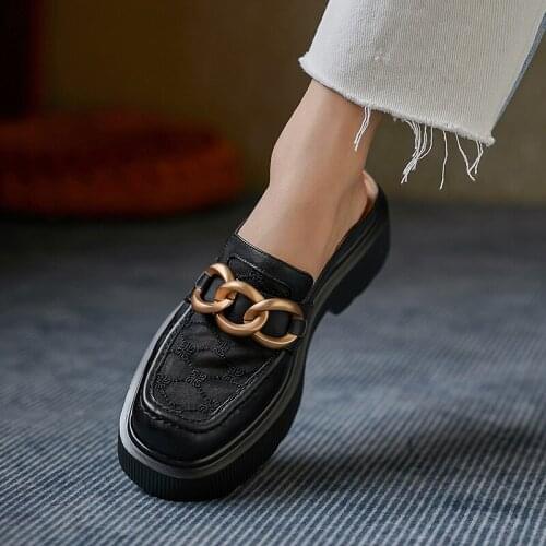 Platform Punk Shoes Women Genuine Leather Chunky Heels Pumps for Women Metal Decoration Night Club Shoes Woman