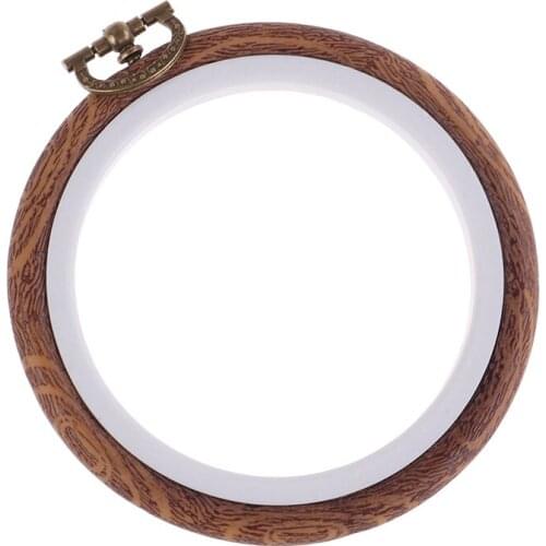 10cm Embroidery Hoop Frame Plastic Embroidery Hoop Rings DIY Cross Stitch Tool