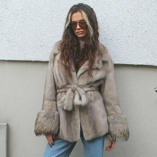 Women Real Mink Fur Coat Turn-down Collar Winter Fashion Medium Length Full Pelt Genuine Mink Fur Jacket Woman Luxury Fur Outfit