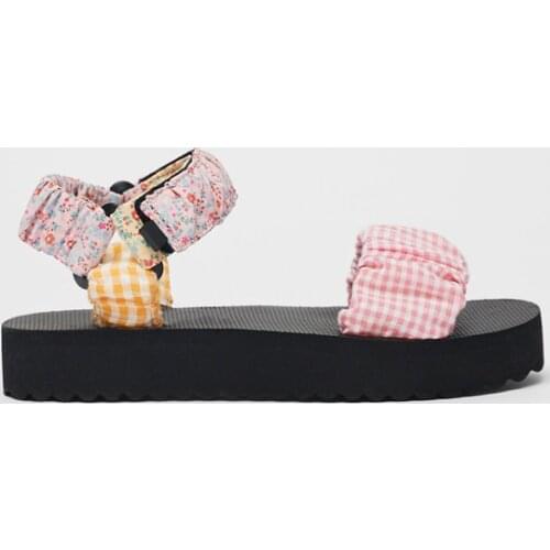 2021 Summer Flat With Modern Sandals Pink Floral Sweet Beach Shoes Woman Hook & Loop Casual Sandal For Girls Sandalias Mujer