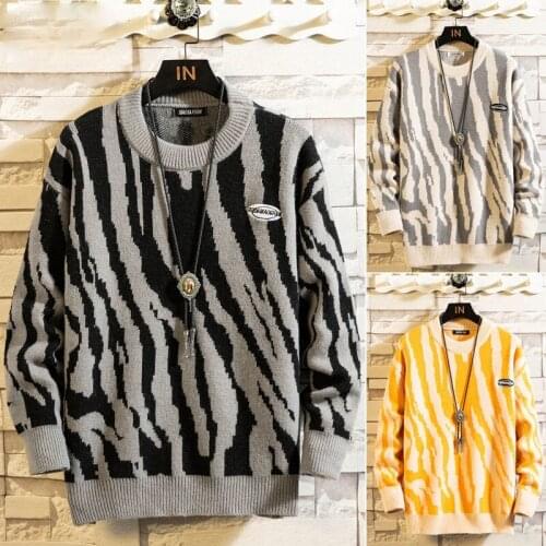 Sweater Men Harajuku Anime Hip Hop Streetwear Men Clothing Spandex Pullover O-neck Oversize Fashion Casual Couple Male Sweaters