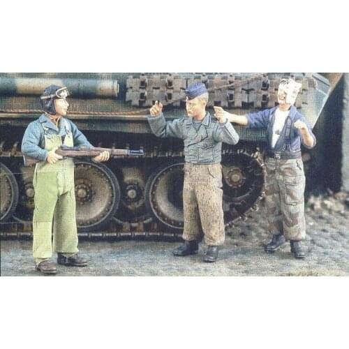 Unassambled 1/35 ancient crew stand include 3 (NO TANK ) Resin figure miniature model kits Unpainted