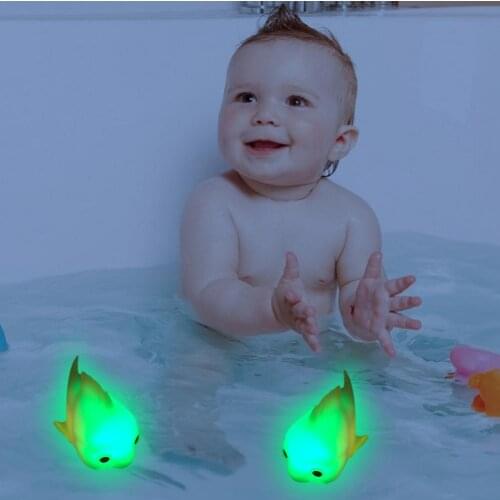New Hot LED Water Sensor Floating Goldfish Colorful Color-changing Luminous Little Goldfish Childrens Gift Bathing Water Toys