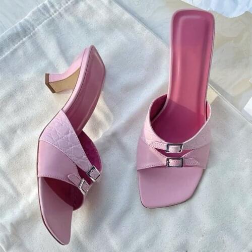Pink Embossed Leather Slippers Buckle Design Slip On Summer Mules Open Toe High Heels Women Sandals Street Fashion Sliders