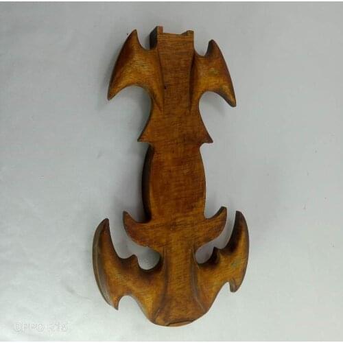 The body of the electric violin was carved out of oak