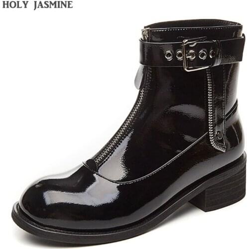 Genuine Leather Women Ankle Boots Belt Bukle Woman Martin Boots Round Toe Zipper Ladies Autumn Shoes Platform Women Short Boots