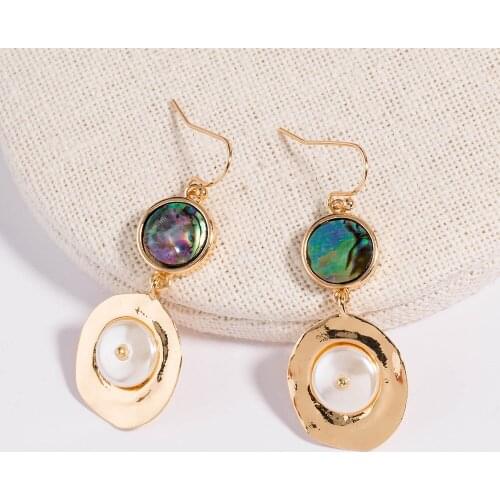 Fashion Pearl Vintage Round Women Dangle Earrings Simple Earrings Female Elegant Wedding Gift Jewelry