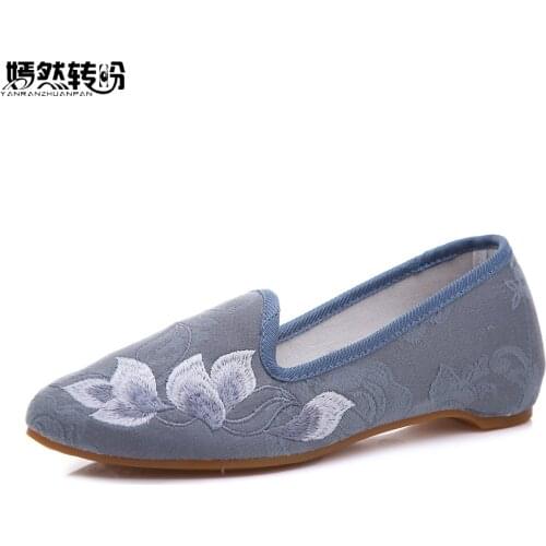 Vintage Women Flats Floral Embroidered Cotton Fabric Shoes Woman Comfort Soft Sole Slip On Flat Shoes Tenis Feminino