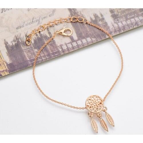 New Simple Bracelet For Women Personality Delicate Hollow Feather Shape Decoration Jewelry Female Designer Ofertas Relampago2019