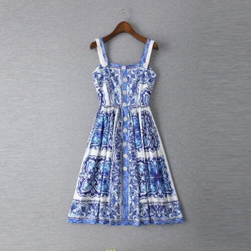 Qian Han Zi Designer Dress Womens High Quality Retro Blue White Porcelain Printed Button Spaghetti Strap Knee Length Dress