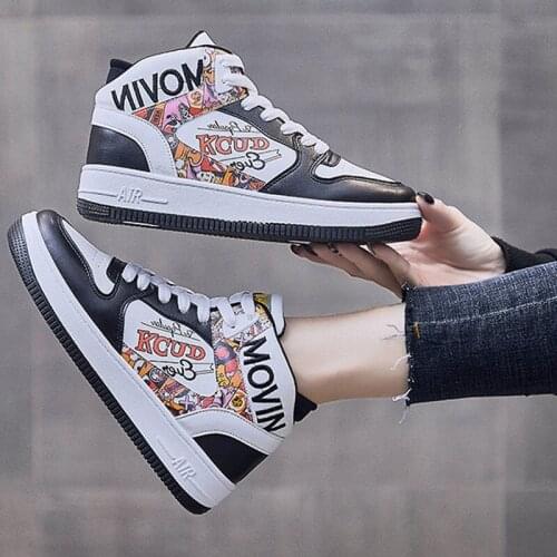 Autumn Shoes Women 2021 Fashion High Top Breathable White Shoes Graffiti Flats Womens Casual Platform Sneakers Zapatos De Mujer