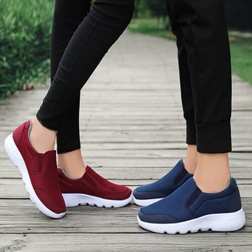 Comfortable Casual Shoes Men Slip-on Loafers Lightweight Mothers Flats Shoes Air Cushion Walking Mans Footwear Tenis Masculino