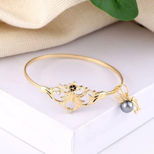 Hawaiian New Design Trendy Bangle Fashion Marshall Jewelry Charm Polynesian Flowers Pearl Bracelets Bracelet Wholesale for Women
