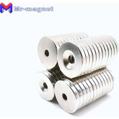 200Pcs N35 20mm*4mm-5mm Disc countersunk Magnets Magnet Magnetic 20x4mm with screw Hole 5mm 20x4-5mm 20*4-5