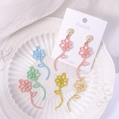 Spring style 50pcs/lot color Spray paint cartoon flowers shape alloy floral floating locket charms diy jewelry earring accessory