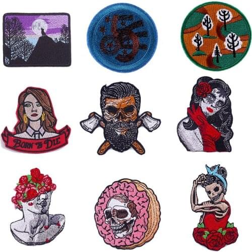 Punk Skull Patch Embroidered Patches For Clothing Round Fashion Embroidery Patch Sewing Accessories Applique Decor Iron on Cloth