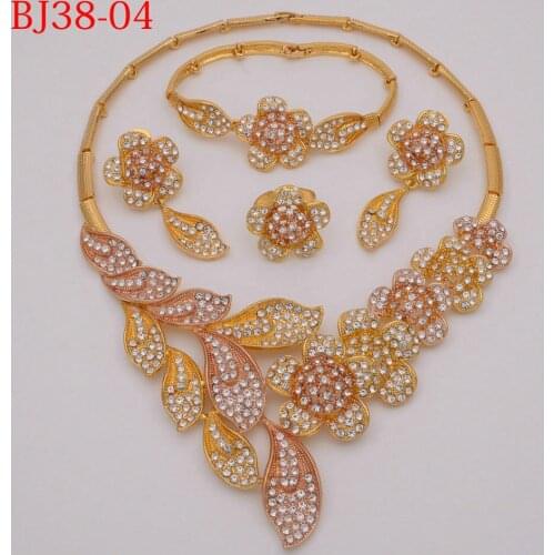 2021 New Design Hot Sale Gold-color Austria Crystal Jewelry Set For Women Gold Plated Jewelry African Wedding Gift Party