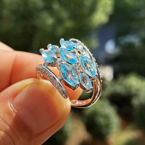 Cute Hollow Leaf Zircon Engagement Ring Trendy Female Aqua Blue Crystal Stone Ring Classic Silver Color Wedding Rings For Women