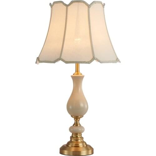 Modern Table Lamp European Style E27 Desk Lamps for Bedroom Bedside Lamp Romantic Bedroom Decoration Table Night Lights