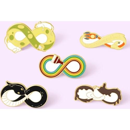 Mouse Cheese Number 8 Snake Shaped Enamel Brooch Childrens Fun Digital Brush Rocket Spaceship Badge Jewelry Pendant Gift