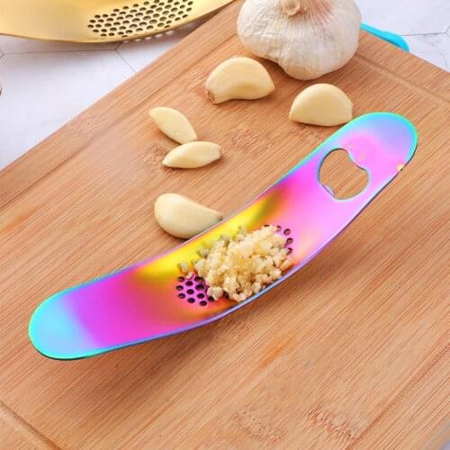 304 stainless steel bridge-shaped garlic press manual garlic masher household beer opener garlic masher dual-use kitchen tools