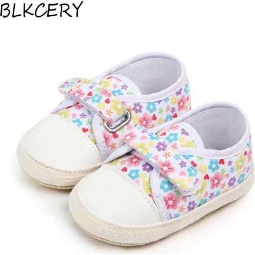 Newborn Baby Girl Shoes Fashion Flowers Casual Shoes for Walking Infant Toddler Footwear 1 Year Old Soft Classic Canvas Sneakers