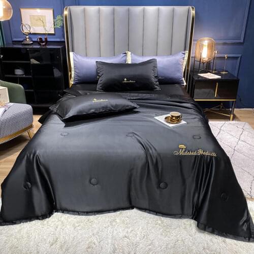 Pure Color Washed Cotton Smooth Bedding Products Include Quilts, Pillowcases and Sheets to Bring Good Sleep at Home for Family