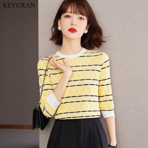 Womens Striped Pollover Sweater 2021 New Spring Autumn Yellow Round Neck Long Sleeve Knitted Sweaters T-Shirt Women