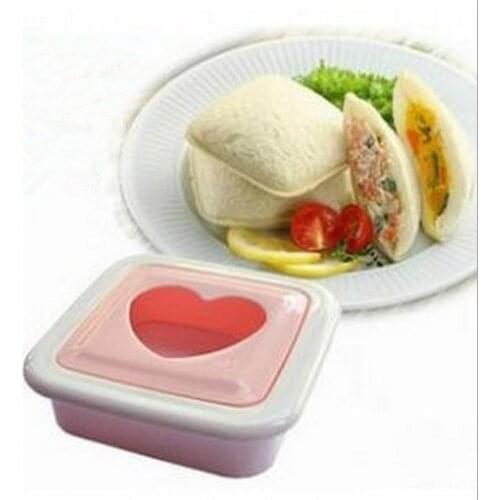 1PC Sandwich Mold Love Heart Shaped Bread Toast Making Mold Mould Toast Cutter Sandwiches Maker Tool OK 0424
