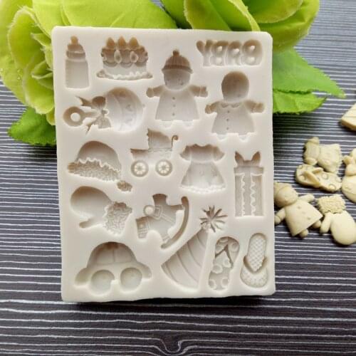 New Christmas Series Cake Decorating Tools Snowman Gloves Gift Bottle Silicone Mold Chocolate Candy Kitchen Accessories