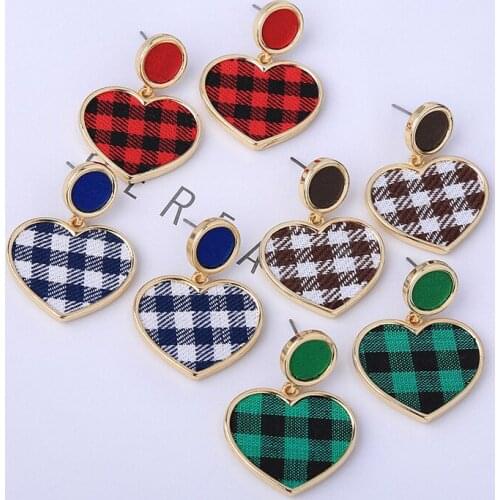 KISS ME 4 Color Plaid Heart Drop Earrings for Women 2018 New Fashion Korean Statement Earrings Luxury Jewelry