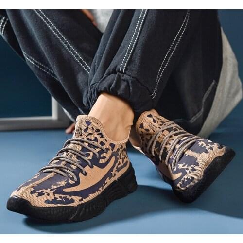 Shoe sneakers top spring leisure sale trainers Fashion knitting 2020 zapatos causal Male shoes Breathable man fashion hombre on