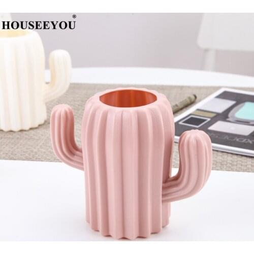 HOUSEEYOU Plastic Flower Vases