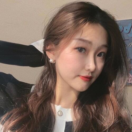 CUIYANYUN Stud Earrings