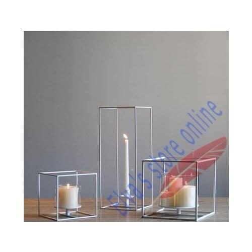 21.5cm x 21.5cm x 21.5cm Metal Iron Candle Holder Stand Art Geometry Cube Candle holder Decoration