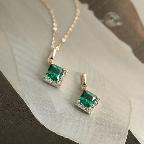 Luxury Female Emerald Green Pendant Necklace Charm Sterling Silver Chain Necklaces For Women Vintage Crystal Wedding Necklace