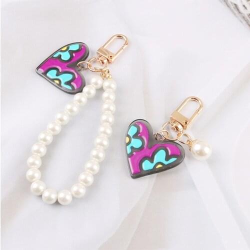 Ins Creative Flower Love Heart Pearl Lanyards Keychains for Women Bag Clouth Car Keys Pendant Decor for Airpods Case Keyring New