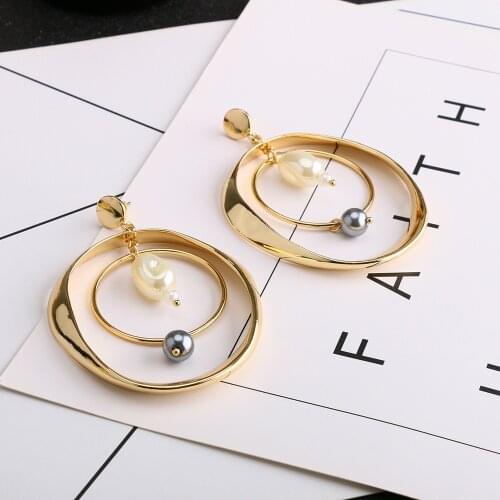 Pearl Earrings For Women Gold Metal Circle Drop Dangle Earrings Exaggerate Statement Round Geometric Earring Fashion Jewelry