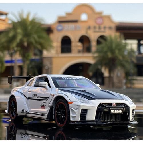 1:32 Nissan Skyline Ares GTR R34 R35 Diecasts & Toy Vehicles Metal Toy Car Model High Simulation Pull Back Collection Kids Toys