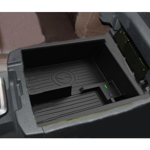 10W car QI wireless charger charging plate wireless phone charger armrest box charging case for Toyota Tacoma 2016-2021