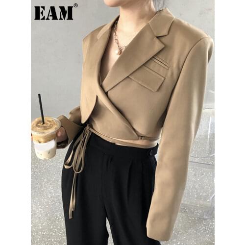 [EAM] Women Khaki Bandage Irregular Short Blazer New Lapel Long Sleeve Loose Fit Jacket Fashion Tide Spring Autumn 2021 1DA446