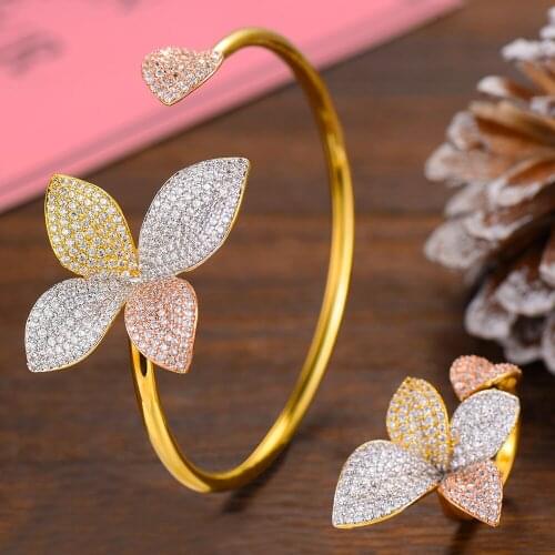 LARRAURI 2PCS Romantic Full Micro Cubic Zircon Pave Bangle Ring Set For Women Elegant Bridal Wedding Party Jewelry Sets 2019