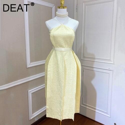 DEAT Women Midi Ball Gown Dress Embossing Fold Sling Slim Waist Formal Style Elegant Fashion Dresses 2021 New Summer 15JK236