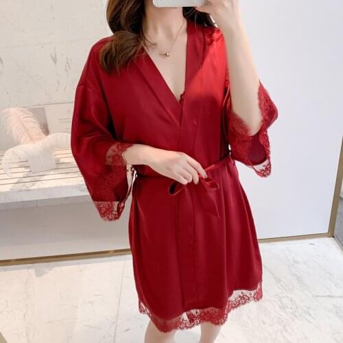 Spring Autumn Ladys Robe Lace Silk Like Womens Nightgown Is Covered with Loose Version Wedding Morning Robe Bathrobe Homewear