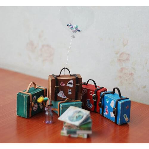 G05-X5151 children baby gift Toy 1:6 Dollhouse mini Furniture Miniature rement bjd DIY old wooden suitcase Material 1pcs