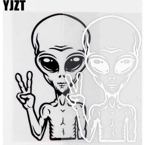 YJZT 9.2X15.4CM Vinyl Decal UFO Cartoon Alien Peace Sign Interesting Decorative Car Sticker Black / Silver 10A-0155