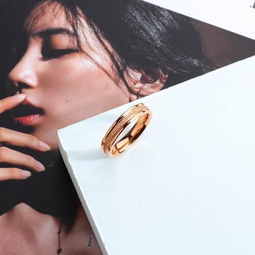 Fashion Jewelry Wholesale Simple Rose Gold Color Rings For Women Charm Jewelry Titanium 4mm Steel Frosted Finger Ring Girls Gift